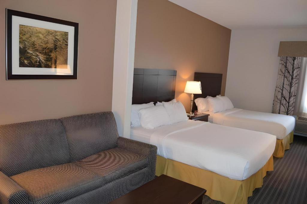 Holiday Inn Express & Suites Winner By Ihg Luaran gambar